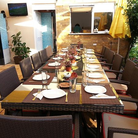 Sun Apartments Улцин Екстериор снимка