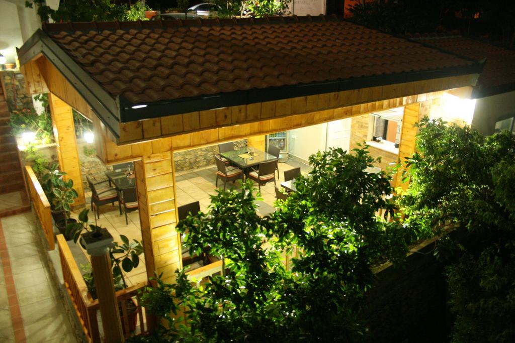 Sun Apartments Улцин Екстериор снимка