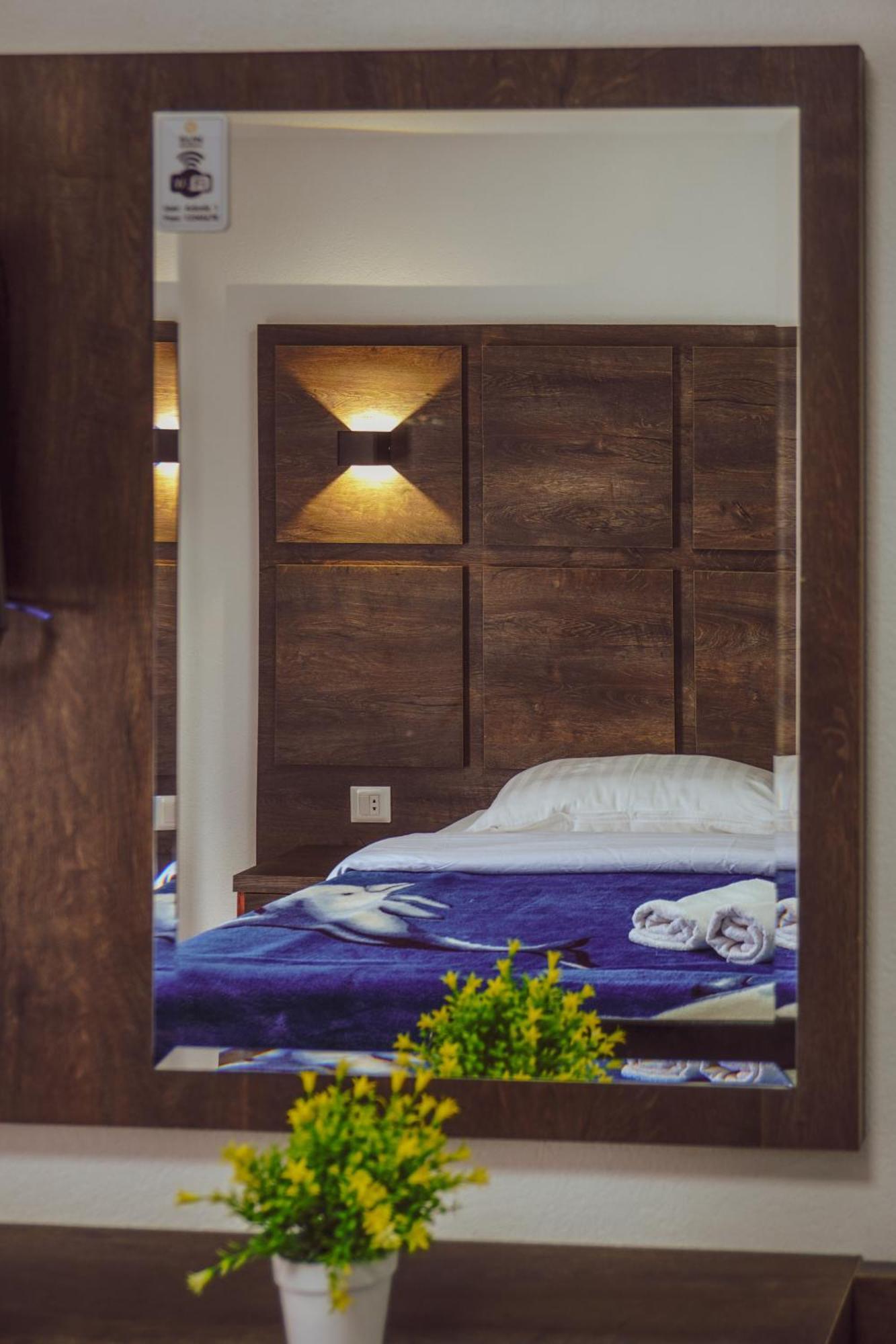 Sun Apartments Улцин Екстериор снимка