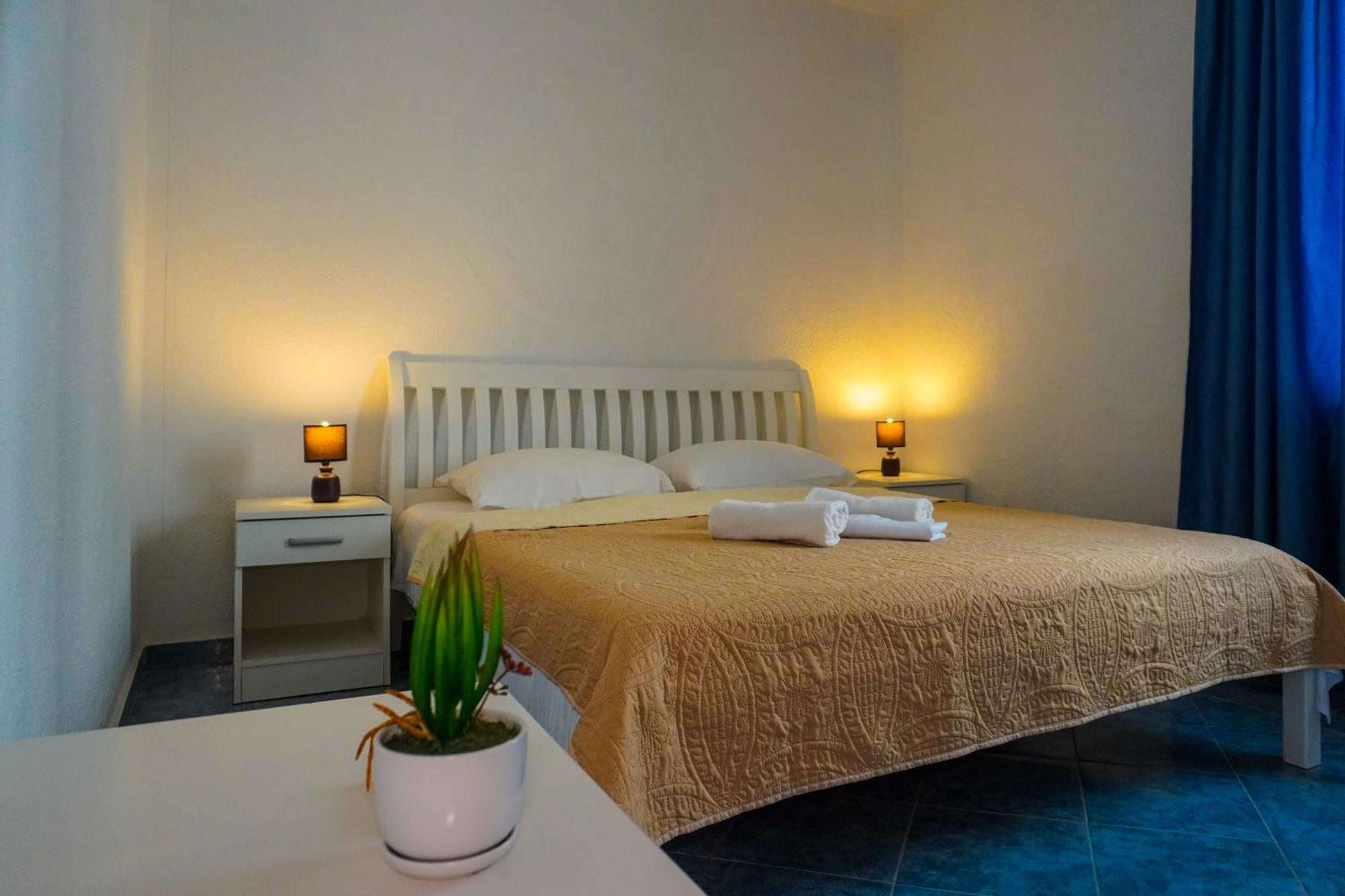 Sun Apartments Улцин Екстериор снимка