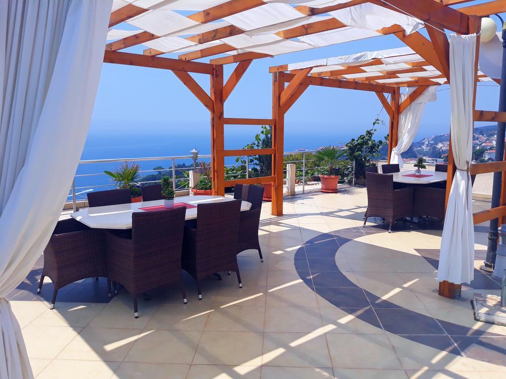 Sun Apartments Улцин Екстериор снимка