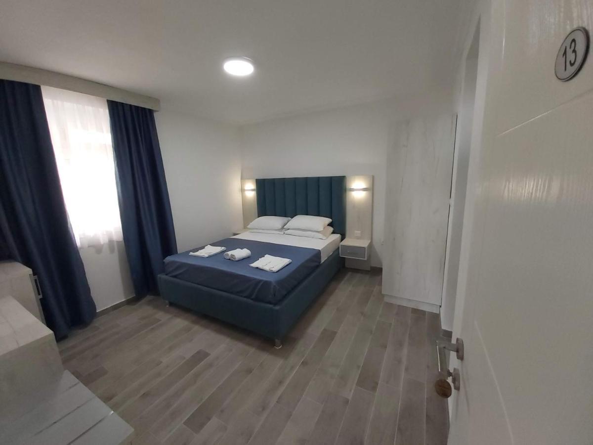 Sun Apartments Улцин Екстериор снимка
